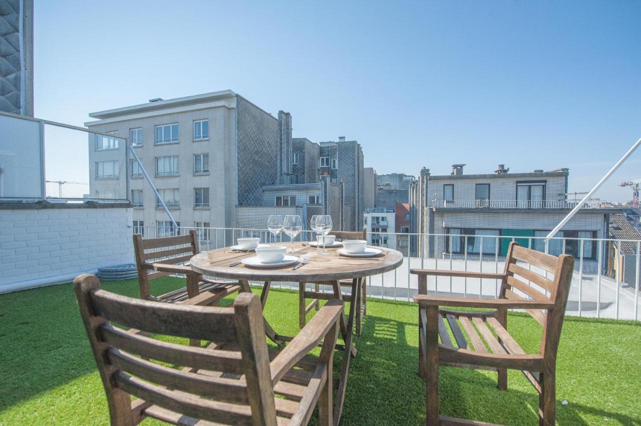 Studio Met Groot Zonneterras Centrum Oostende Exteriör bild
